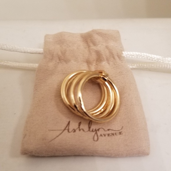 Gold plated stack ring by ASHLYNN Avenue - Picture 7 of 7